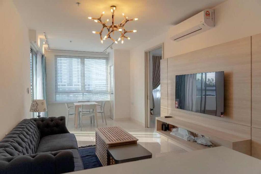 Pintarman Suites @ Miri Times Square Экстерьер фото